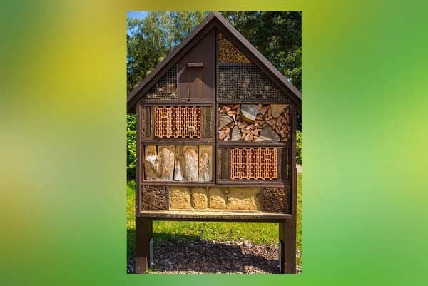 Insektenhotel im Ferienzentrum Trassenmoor auf Usedom