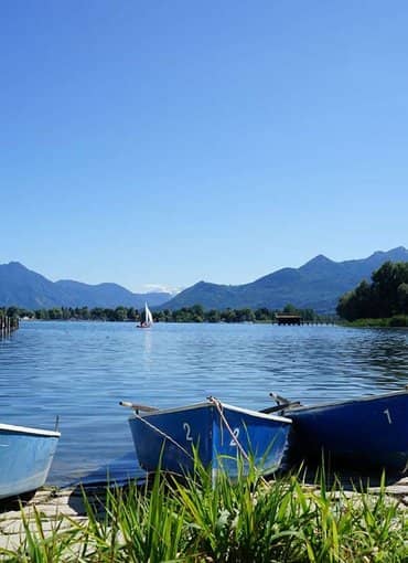 Hotel Farbinger Hof in Bernau am Chiemsee Ruderboote