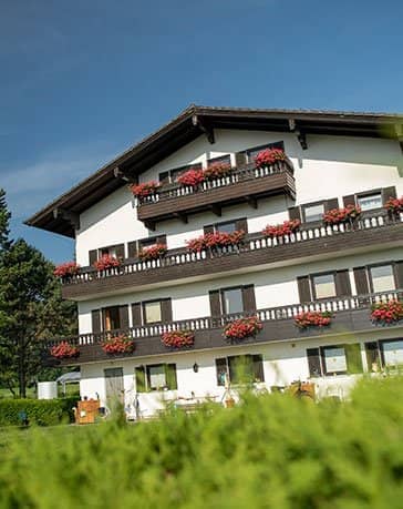 Hotel Farbinger Hof in Bernau am Chiemsee Außenansicht