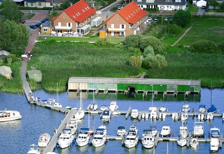 Ferienzentrum Yachthafen Rechlin Müritz Vogelperspektive